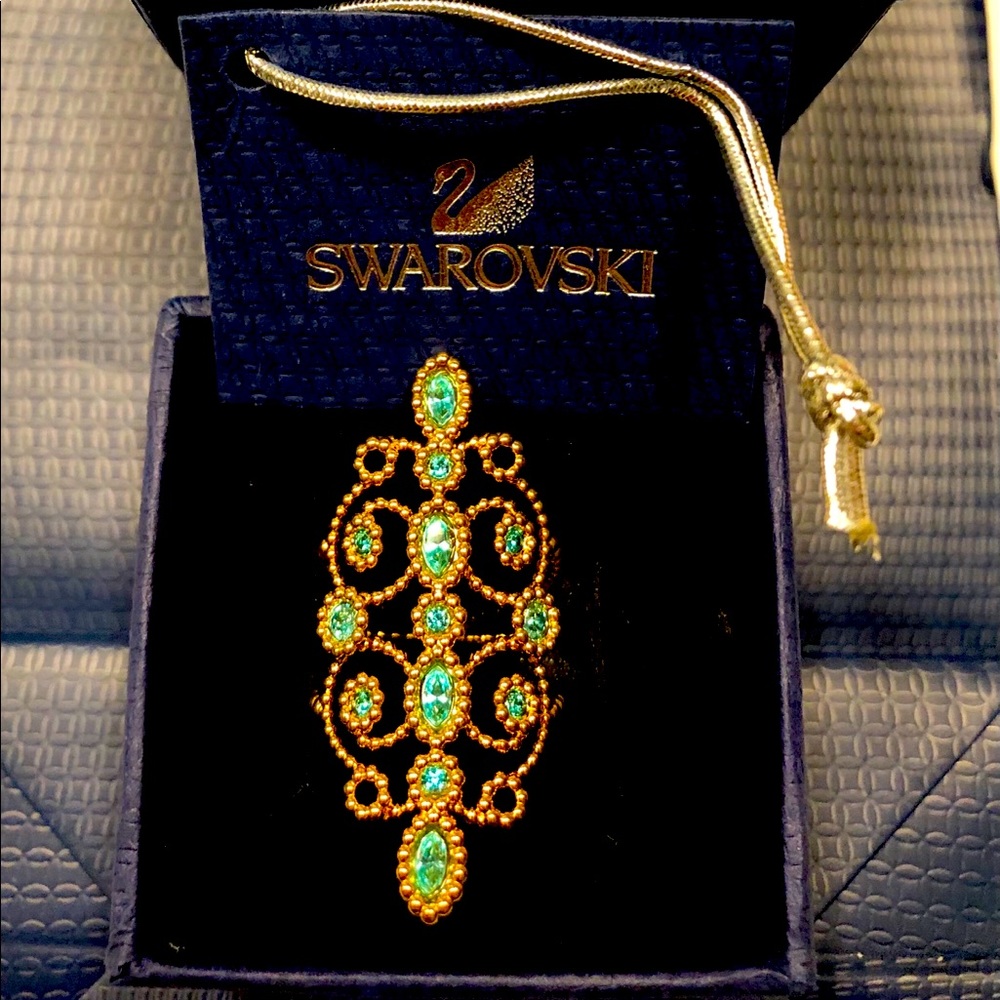 Authentic stunning Swarovski azore ring